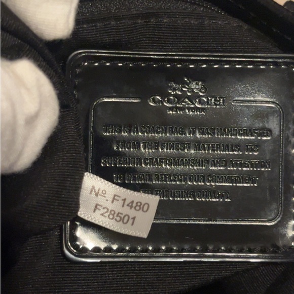 Coach Shoulder Bag in signature Jacquard...Good used condition - Picture 13 of 14